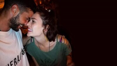 Berk Oktay’dan Yıldız Çağrı Atiksoy’a evlilik teklifi