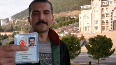 İsmini duyan ‘Gerçek mi?’ diye soruyor! Kimliğini göstermeden inandıramıyor