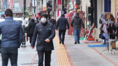 O bölgede vaka sayısı neden düşmüyor? Bilim Kurulu Üyesi’nden açıklama