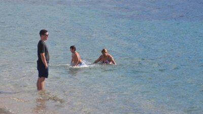 Görüntüler Türkiye’den! Şubat ayında deniz keyfi