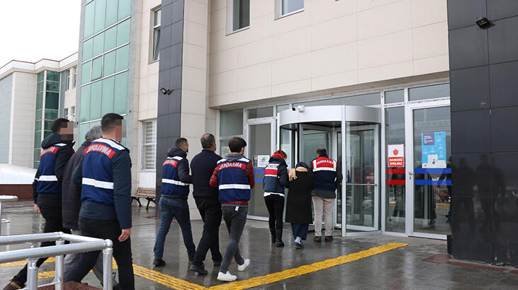 Kars merkezli PKK/KCK operasyonunda 3 kişi yakalandı Kars merkezli PKK/KCK operasyonunda 3 kişi yakalandı