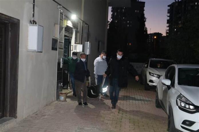 Doktor dehşeti! Kapı açıldı, manzara korkunçtu…