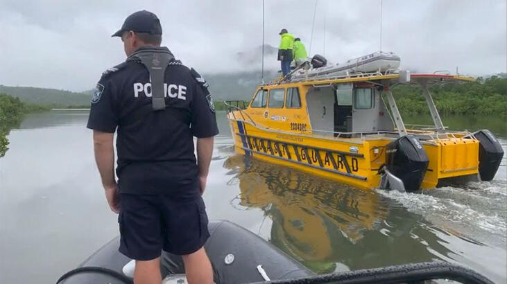 Timsahın midesinden insan kemikleri çıktı