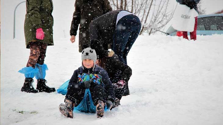 Yüz yüze eğitim kararı! Ara 1 gün daha uzatıldı Yüz yüze eğitim kararı! Ara 1 gün daha uzatıldı