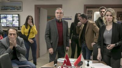 ‘Arka Sokaklar’ın güzel komiseri aşkını Bursa’da ilan etti