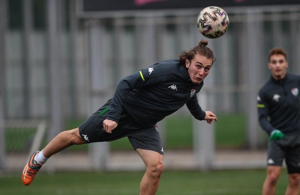 Bursaspor’da flaş Ali Akman gelişmesi!