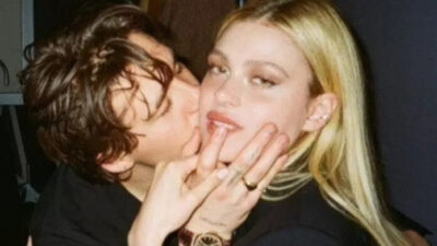 Banyoda üstsüz! ‘Benim öbür yarım’