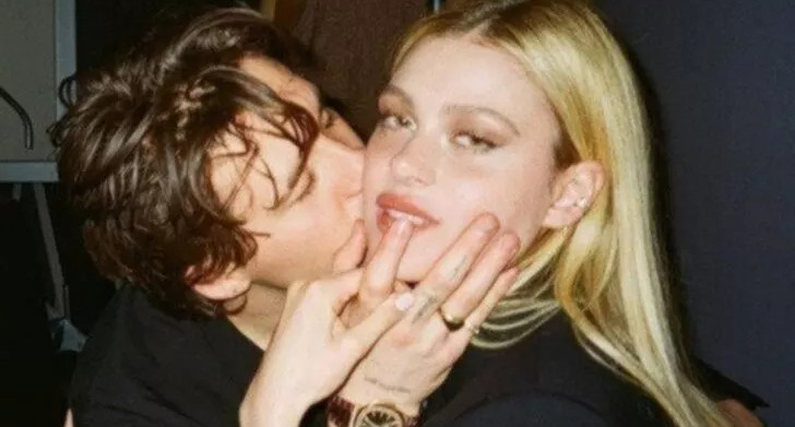 Banyoda üstsüz! ‘Benim öbür yarım’