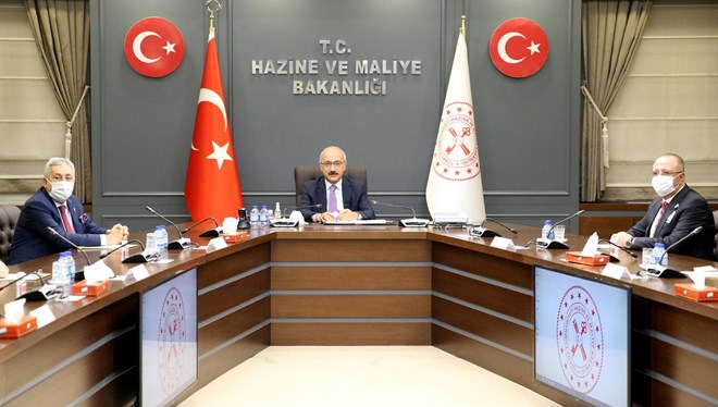 Bakan Elvan: Esnafımızı yalnız bırakmayacağız Bakan Elvan: Esnafımızı yalnız bırakmayacağız