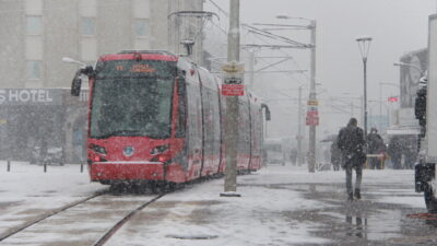Bursa beyaza büründü! Kentten seyirlik görüntüler