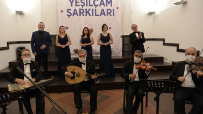 ‘Yeşilçam Şarkıları’ nostaljik yolculuğa çıkardı