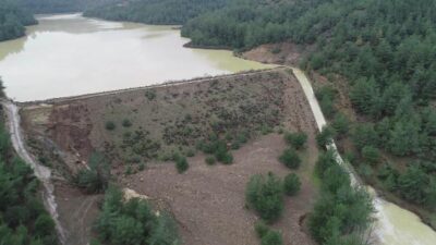 Taşkın tehlikesi: 30 ev boşaltıldı