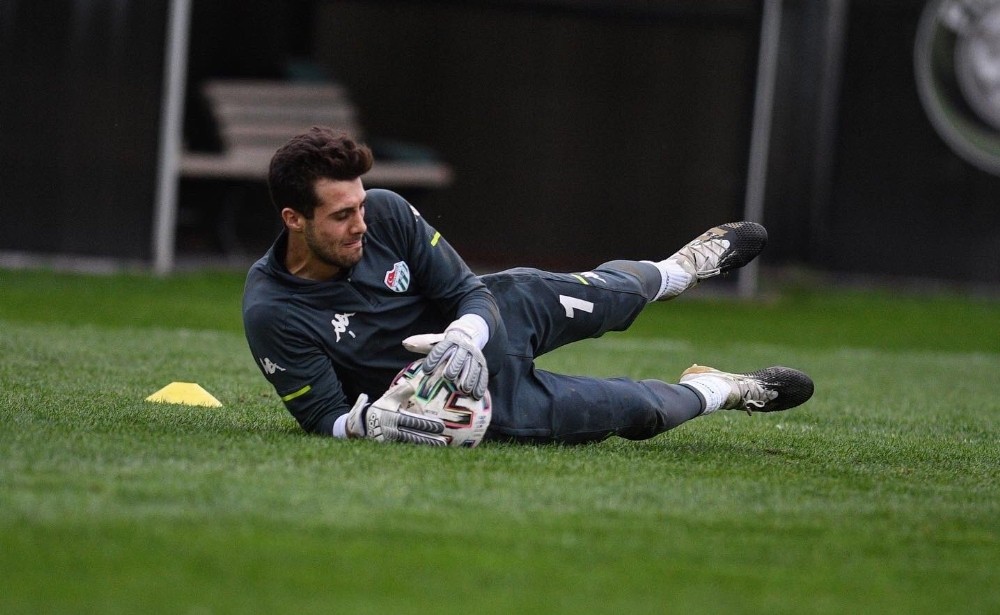 Ataberk: Yüzde yüz performansımı vermeye çalışıyorum