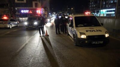 Bursa’da kısıtlamada yakalandılar: ‘Bize ceza yazamazsınız’