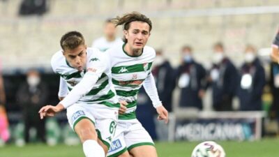 Bursaspor’da forvet değişimi