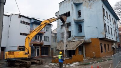 Büyükşehir riskleri ortadan kaldırıyor