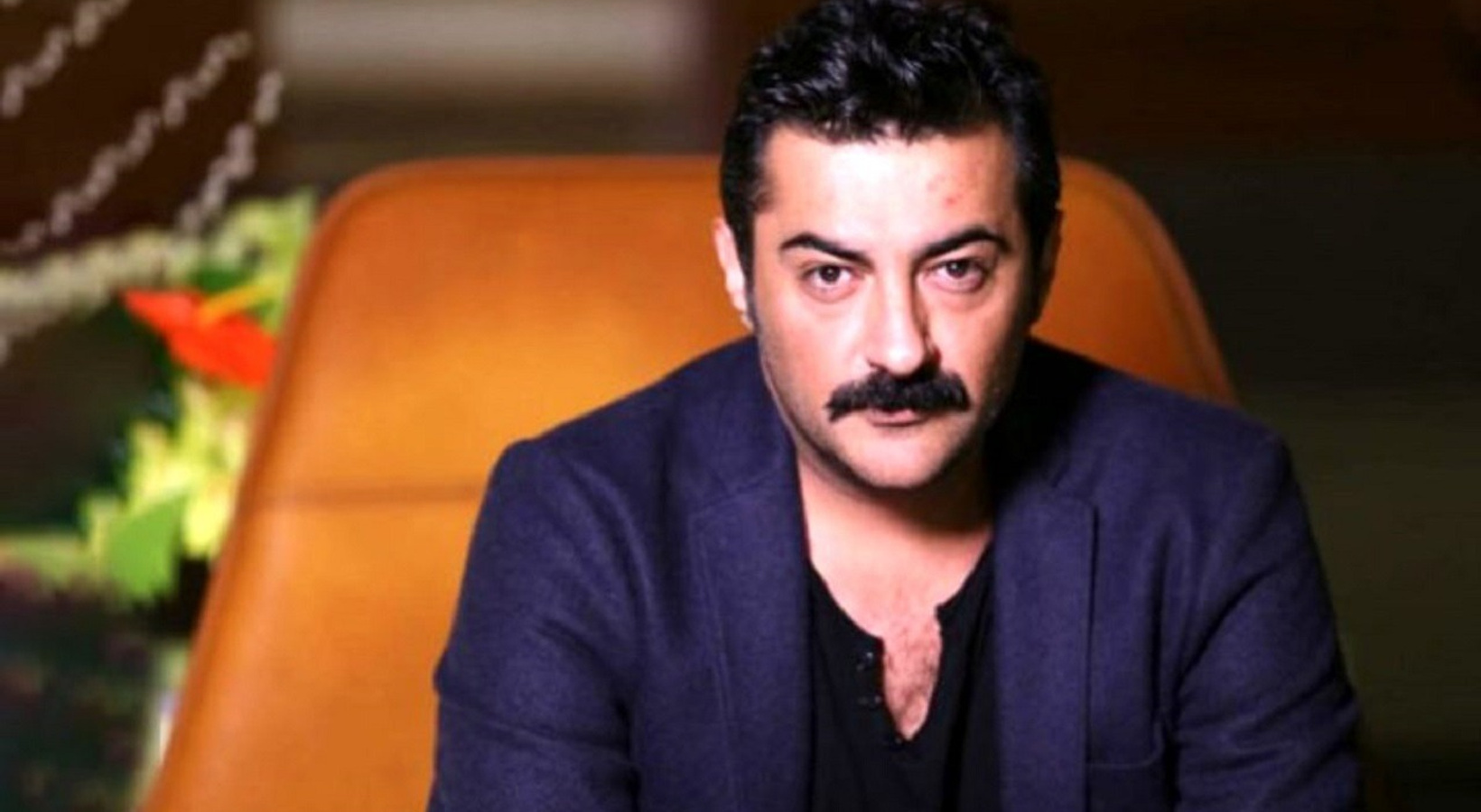 Ünlü oyuncu acı haberle sarsıldı