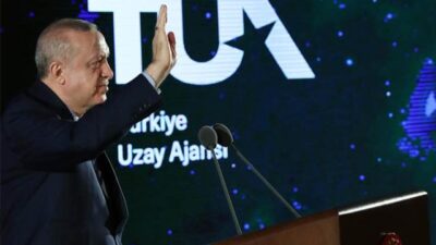 Cumhurbaşkanı Erdoğan sordu, sosyal medya konuştu: İşte uzaya gidecek Türk isimler
