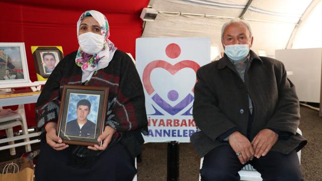 Evlat nöbetine bir aile daha katıldı Evlat nöbetine bir aile daha katıldı