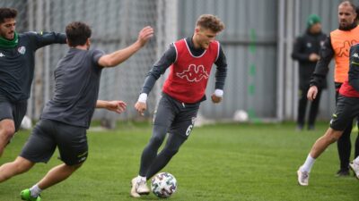 Timsah’ın keyfi kaçtı! Hazırlıklar tatsız başladı…