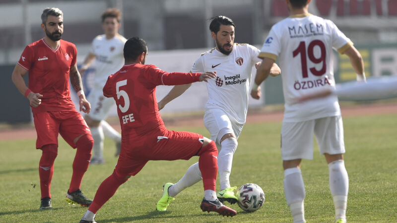 Bordo beyazlı ekibimiz, Gümüşhanespor ile golsüz berabere kaldı.