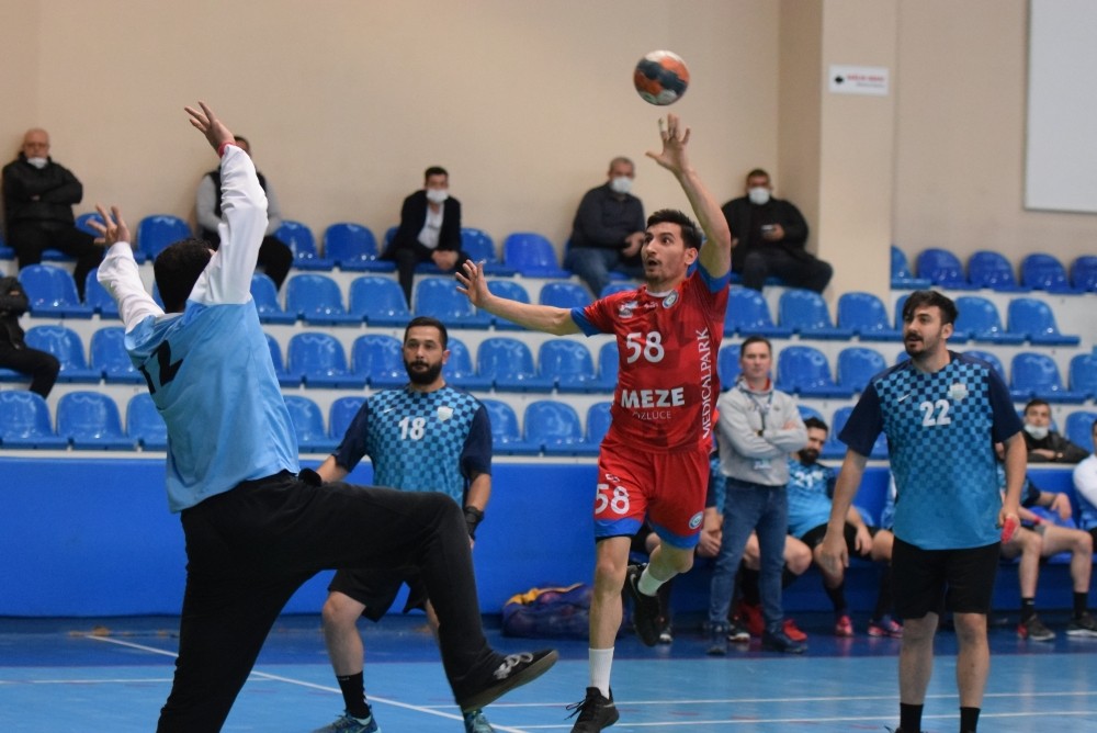 Nilüfer galibiyet serisine devam ediyor Nilüfer galibiyet serisine devam ediyor