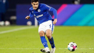 Premier Lig'in son şampiyonu Liverpool, milli futbolcu Ozan Kabak'ı sezon
