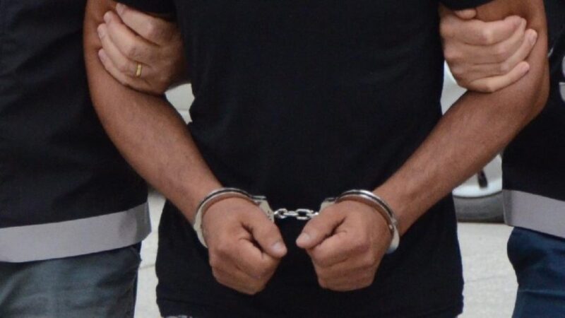 Bursa’nın İnegöl ilçesinde yasadışı sigara ve tütün sattığı iddia edilen