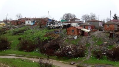 Bebek ziyaretinde 37 kişiye virüs bulaştırdı