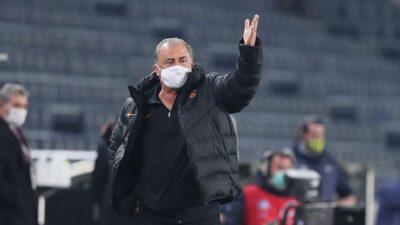 Fatih Terim, Fenerbahçe derbisinde seyircilerin kendilerini küfür ettiği yönündeki iddiası