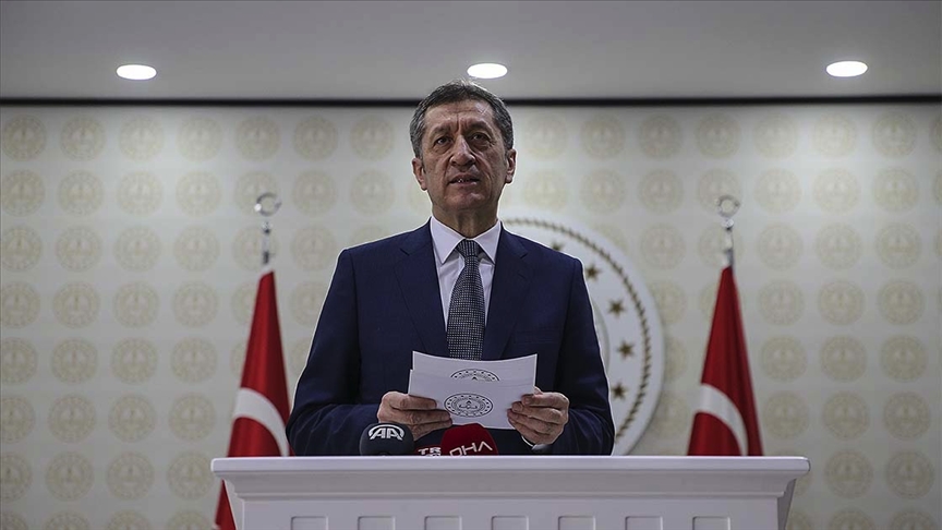 Bakan Selçuk yüz yüze eğitime geçişin ayrıntılarını açıkladı