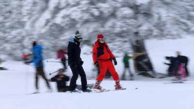 Uludağ yine tıklım tıklım…