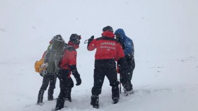 Uludağ’ın zirvesine çıkmaya çalıştı! Ölümden döndü…