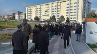 Kuyruğun başı sonu görünmüyor! Bursalılar oraya koştu…