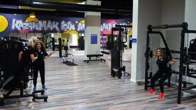 Yıldırımlı kadınlara bir spor merkezi daha
