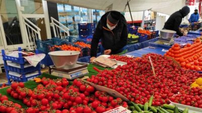 Soğuk havalar pazarda fiyatları artırdı