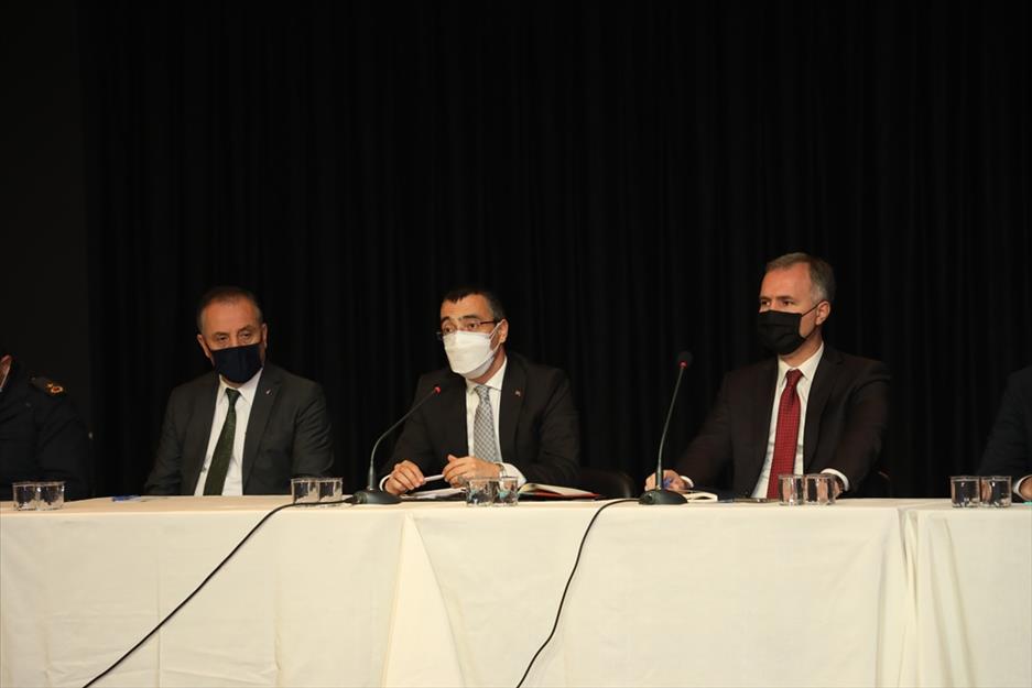 Kaymakam Arslan ve Başkan Taban muhtarlar ve STK temsilcileriyle buluştu