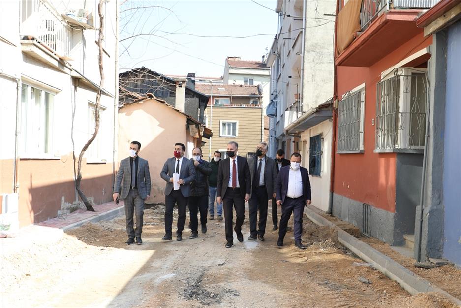 Çıkmaz aralıklar modern sokaklara dönüşüyor