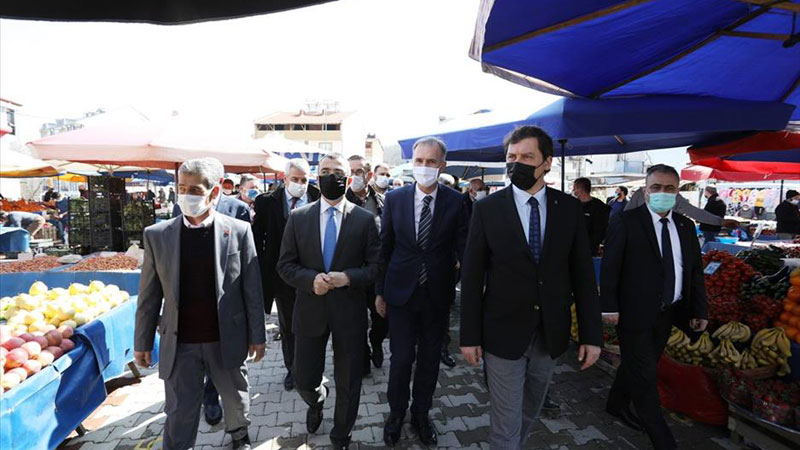 Cerrah Mahallesi’ne yeni pazar alanı Cerrah Mahallesi’ne yeni pazar alanı