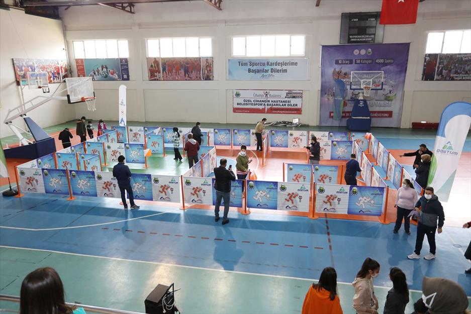 +1 farkla oryantiring ‘onlardan sorulur’ +1 farkla oryantiring ‘onlardan sorulur’