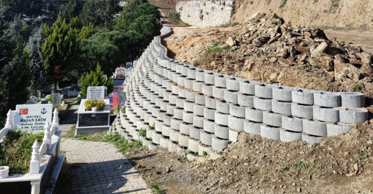 Gemlik Mezarlığı’na düzenleme Gemlik Mezarlığı’na düzenleme