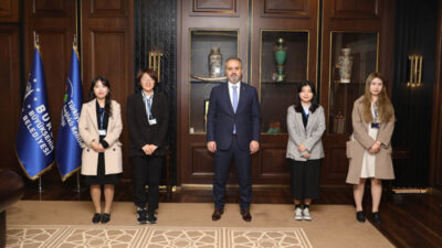 Bursa’ya staj için 8 bin kilometre uzaktan geldiler