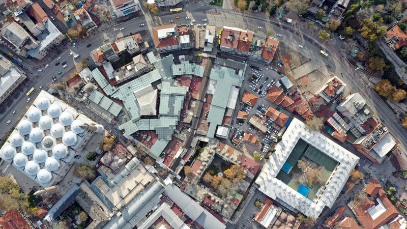 Bursa Büyükşehir Belediyesi’nin, kentin geleceğine damga vuracak Tarihi Çarşı ve