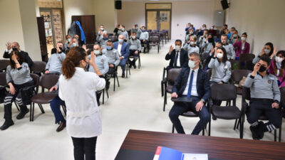 Büyükşehir’de hizmet bir işarete bakar