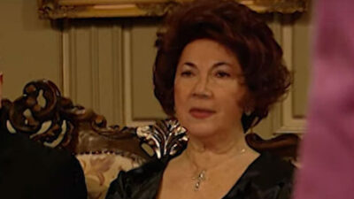 Ünlü oyuncudan acı haber! Koronavirüs nedeniyle hayatını kaybetti