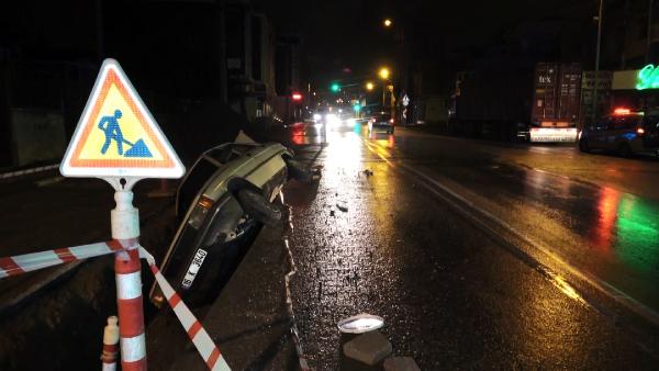 Bursa’da boş yolda çukura düştü, polis ekiplerine direndi! ‘Size saygı duyuyorum’