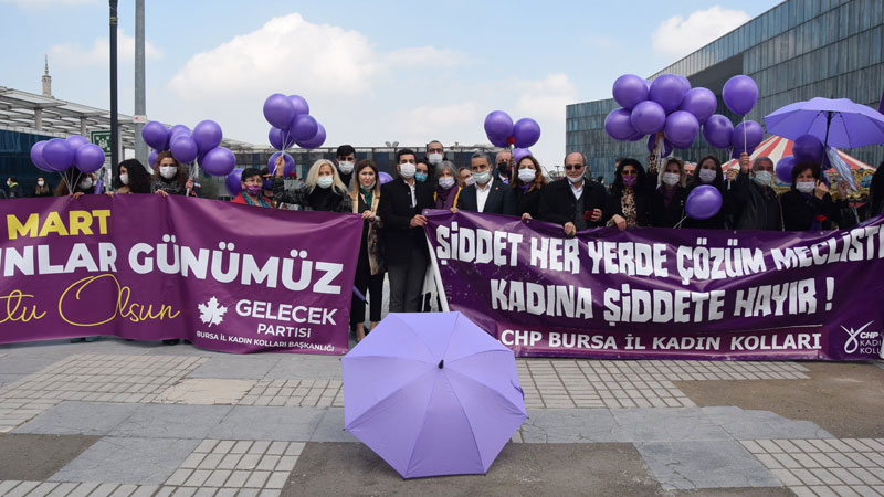 CHP’li kadınlar taleplerini gelecek için haykırdı