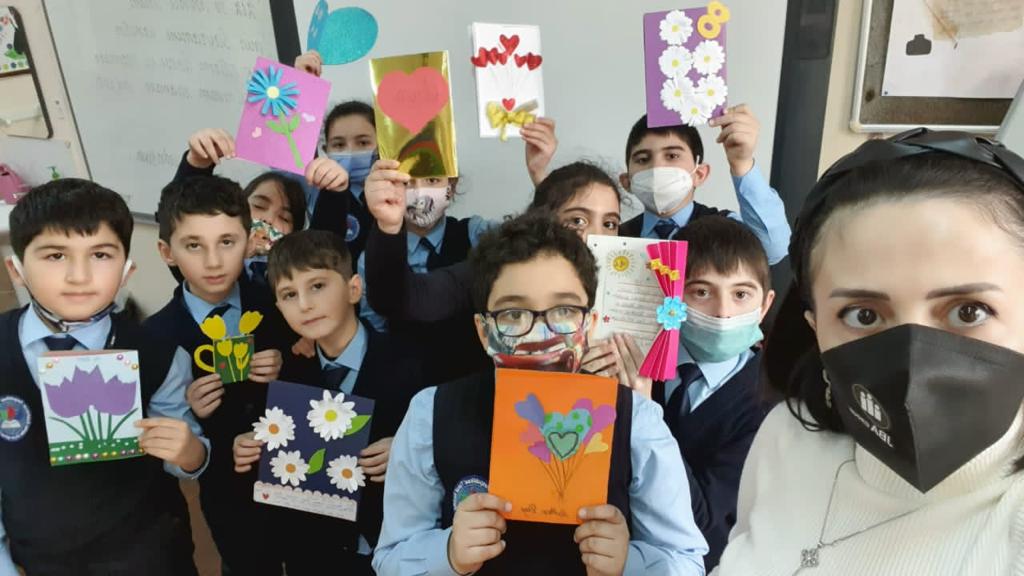 Mesafeler arkadaşlığa engel olamadı! Miniklerden kardeşlik köprüsüne sağlam temeller Mesafeler arkadaşlığa engel olamadı! Miniklerden kardeşlik köprüsüne sağlam temeller