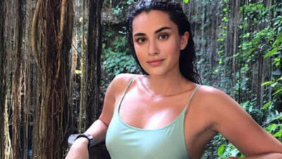 Bornozlu cesur pozu sosyal medyayı salladı!