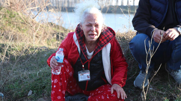 8 tane bulundu! Gözyaşlarını tutamadı